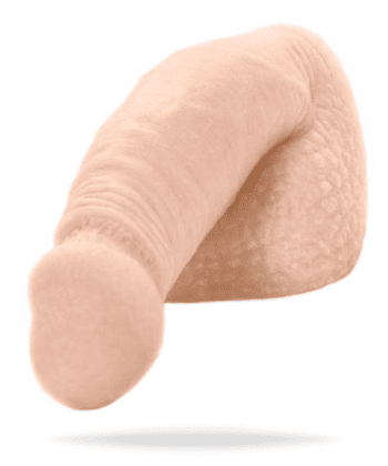 Packing 5 inch penis