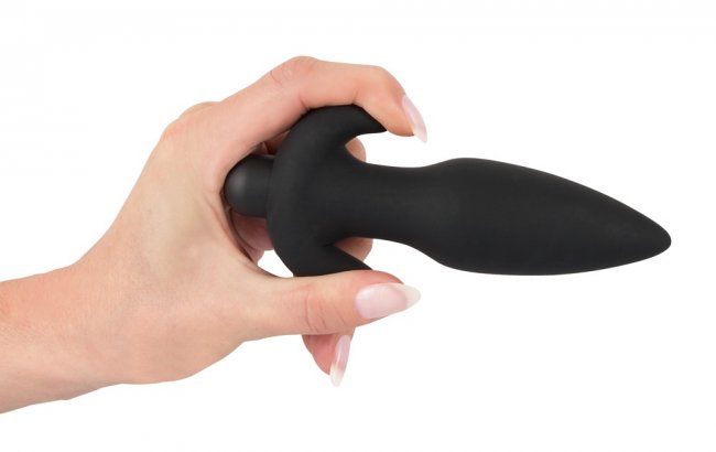 Analplugg tillverkad av högkvalitativ silikon med en avtagbar vibrator utrustad med 10 olika vibrationer. Uppladdningsbar.