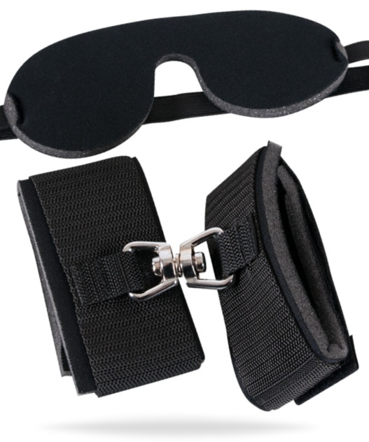 Restraint Set Bad Kitty