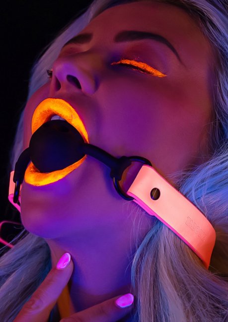 Taboom Glow In The Dark Ball Gag