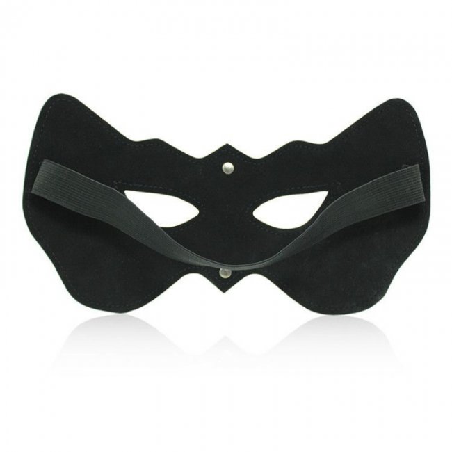 Visual mask black